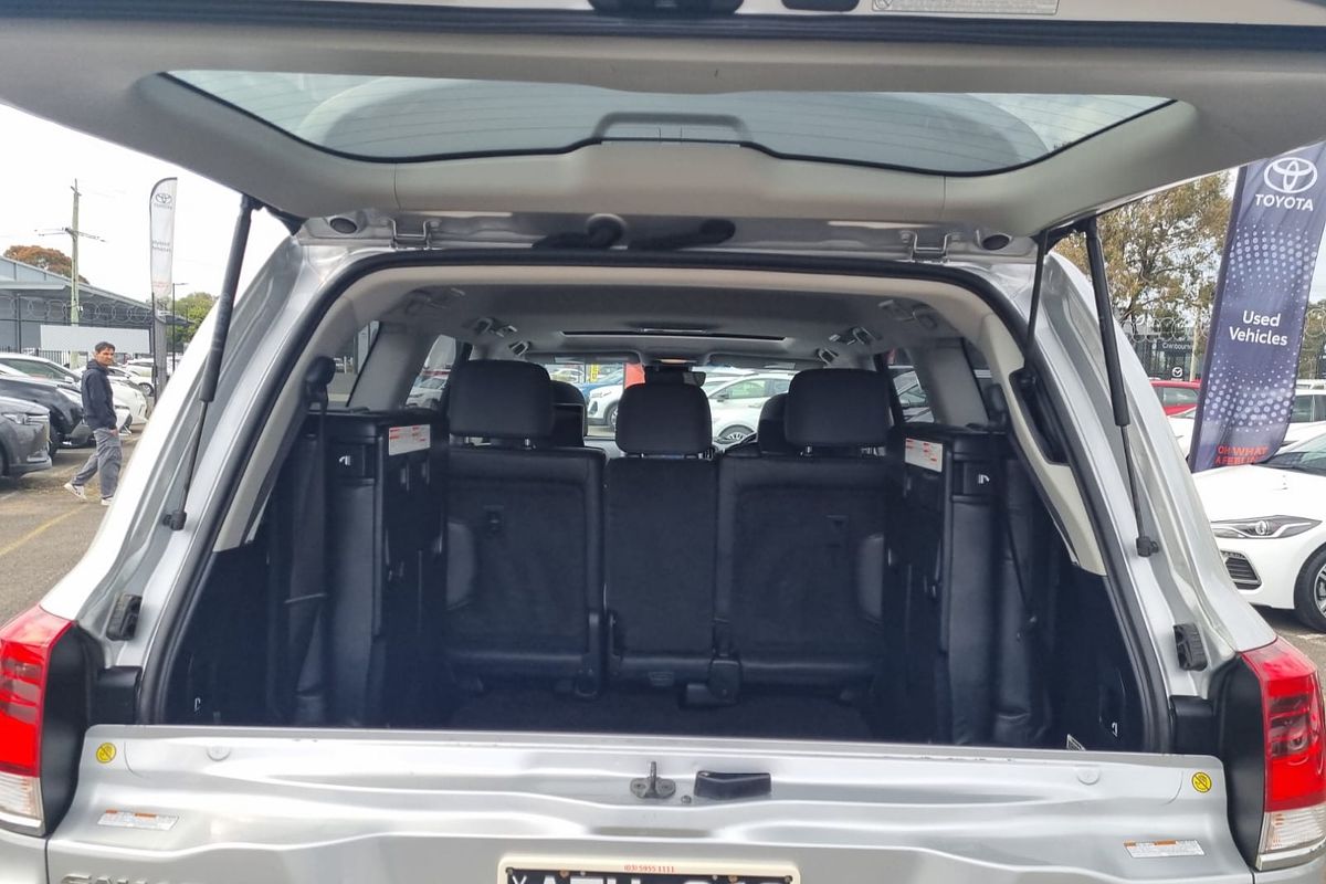 2019 Toyota Landcruiser Sahara VDJ200R