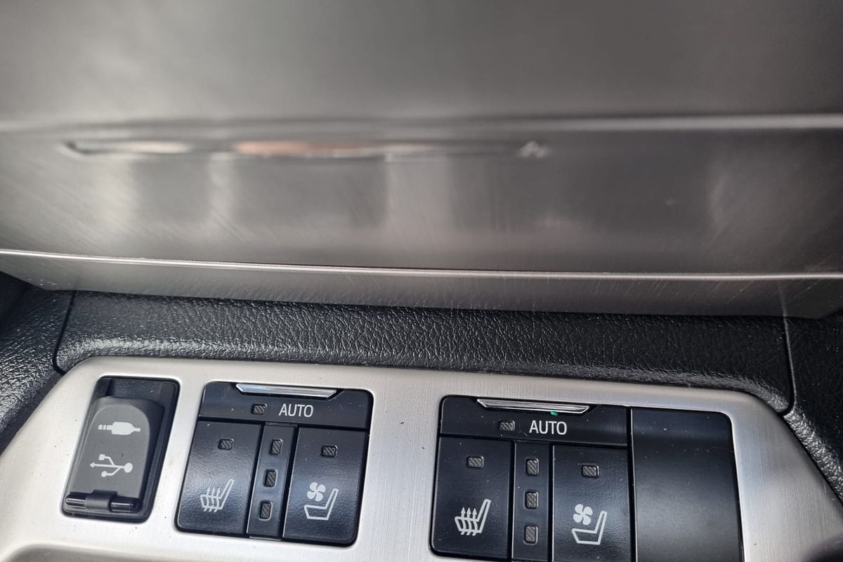 2019 Toyota Landcruiser Sahara VDJ200R