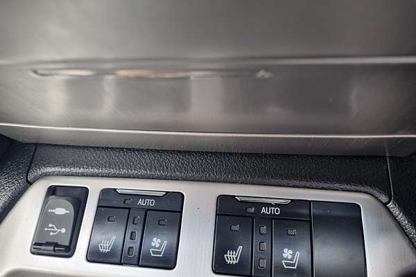 2019 Toyota Landcruiser Sahara VDJ200R