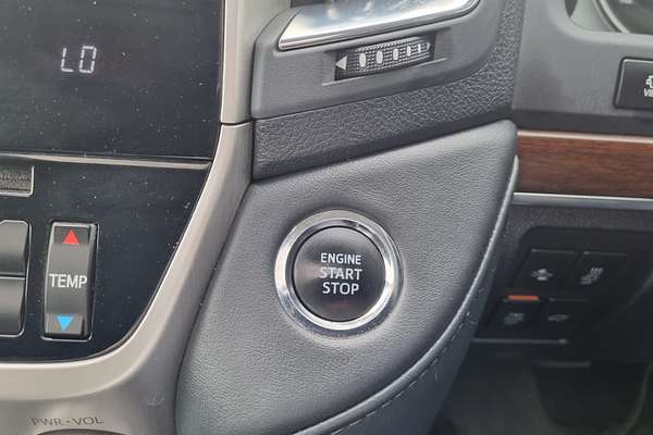 2019 Toyota Landcruiser Sahara VDJ200R