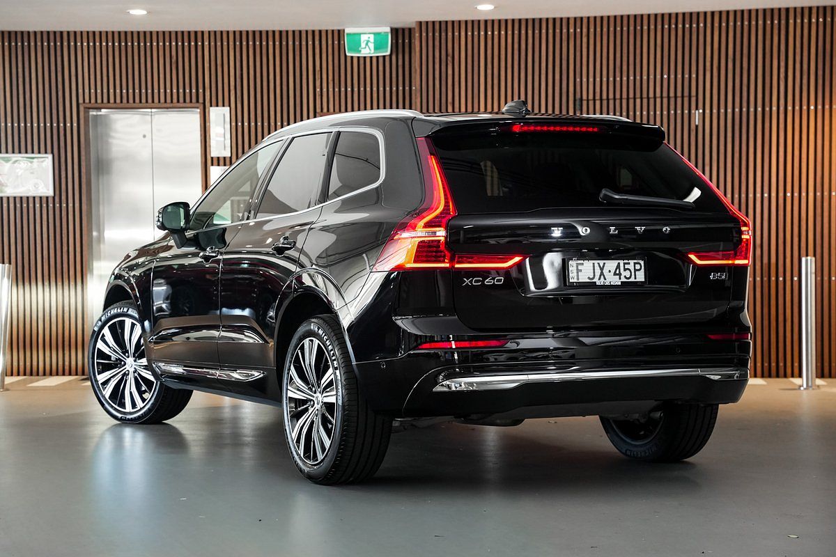 2024 Volvo XC60 Ultra B5 Bright