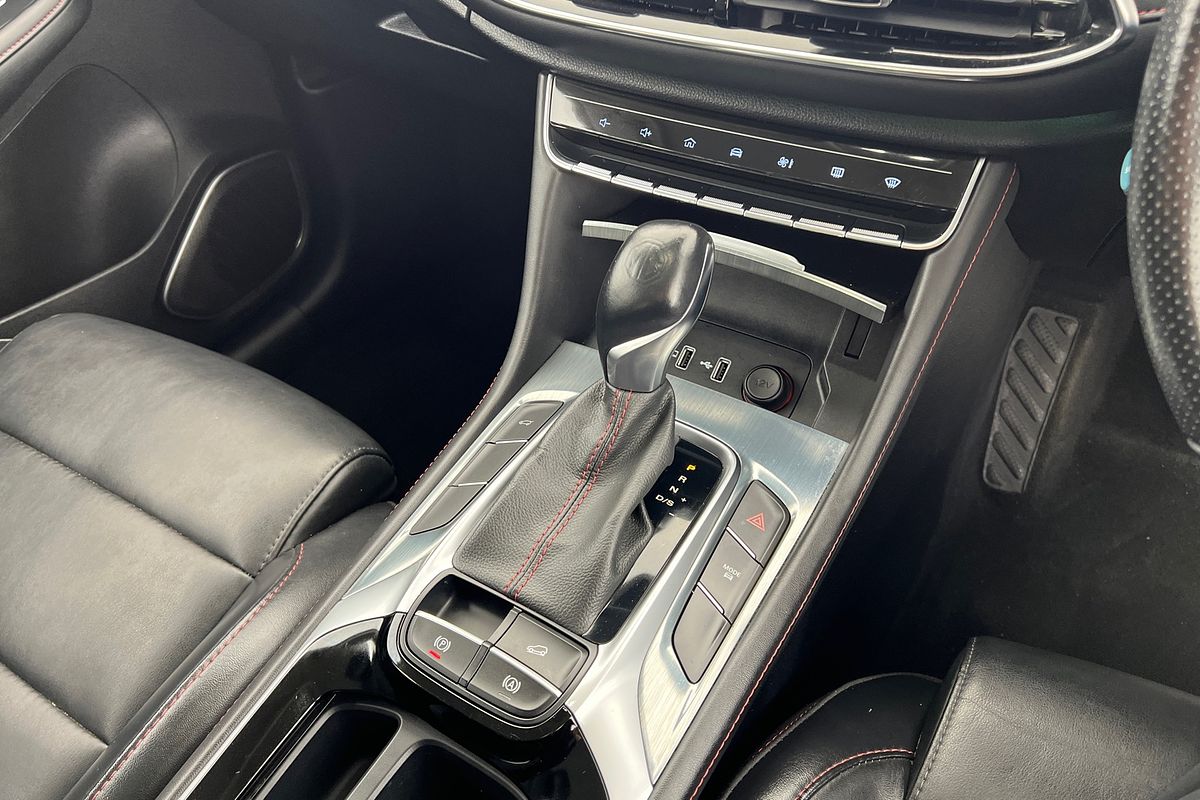 2022 MG HS Excite SAS23