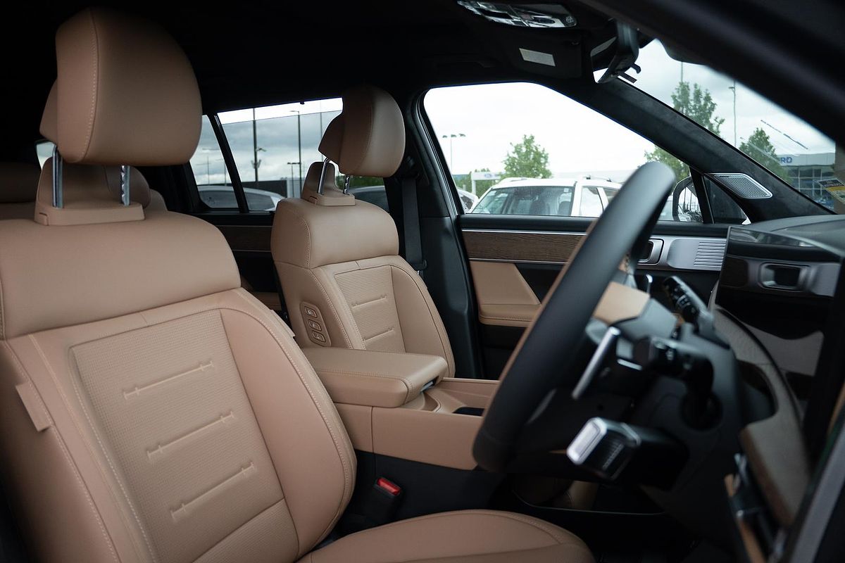 2025 Hyundai Santa Fe Calligraphy MX5.V2