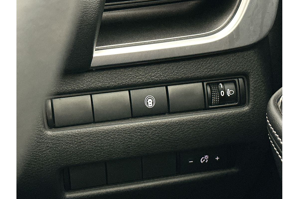 2023 Nissan X-TRAIL ST T33