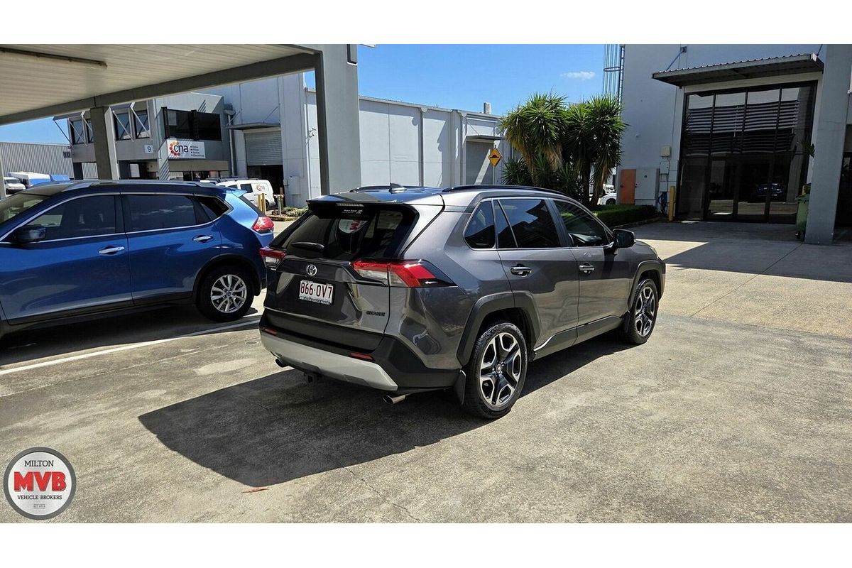 2019 Toyota RAV4 Edge AXAA54R