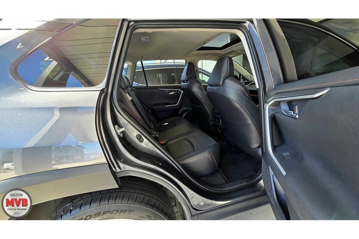 2019 Toyota RAV4 Edge AXAA54R