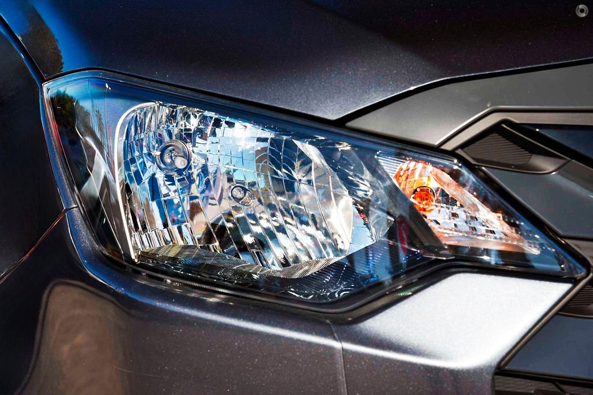 2025 Isuzu D-MAX SX High Ride Rear Wheel Drive