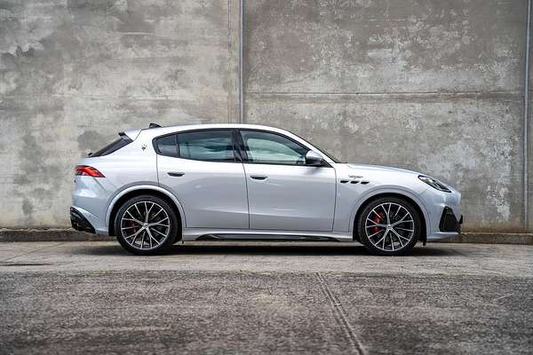 2023 Maserati Grecale Trofeo M182