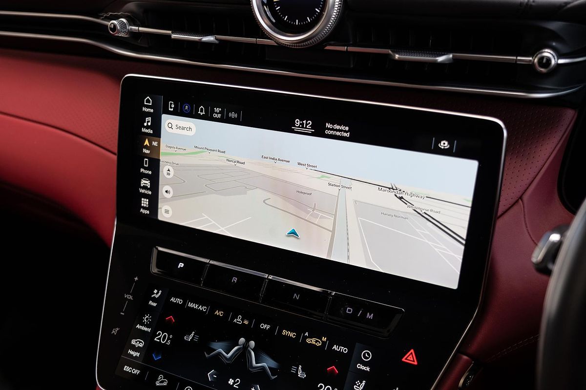 2023 Maserati Grecale Trofeo M182