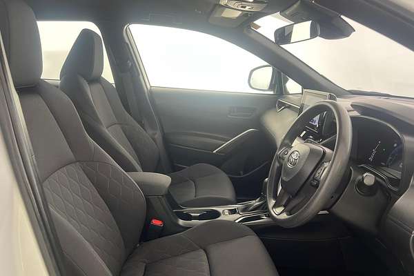 2023 Toyota Corolla Cross Petrol Corolla Cross GX 2.0L Petrol Auto CVT 5 Door Hatch
