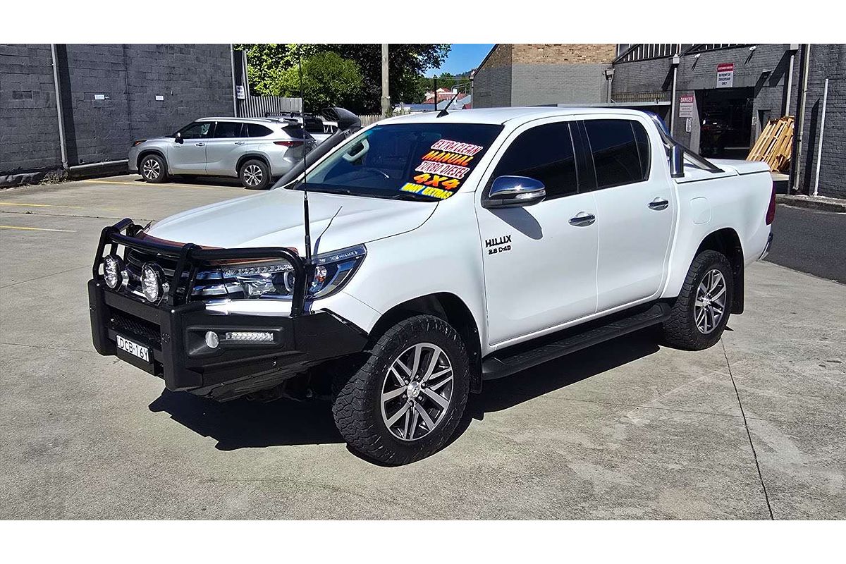 2015 Toyota Hilux SR5 GUN126R 4X4