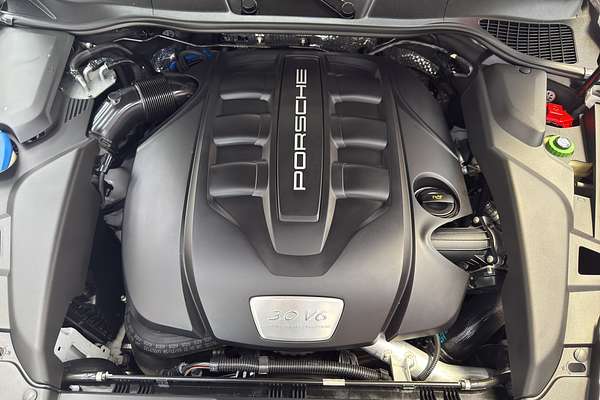 2014 Porsche Cayenne DIESEL PLATINUM EDIT