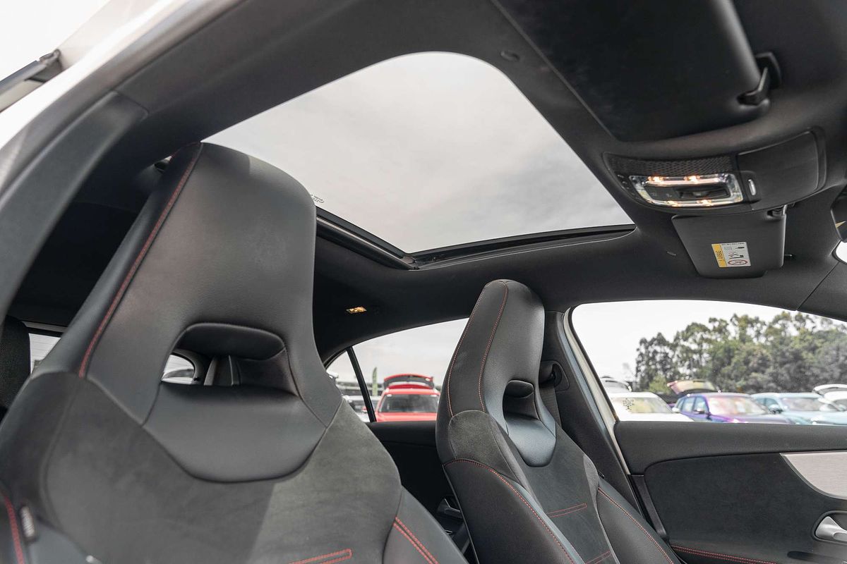 2019 Mercedes-Benz A-Class A250 W177