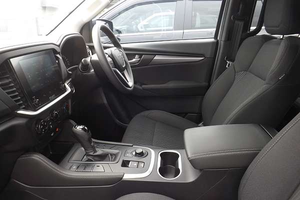 2025 Isuzu MU-X LS-M