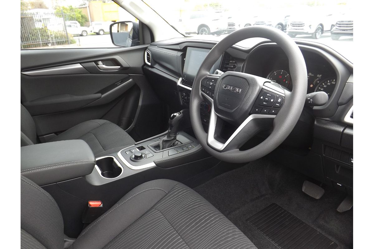 2025 Isuzu MU-X LS-M