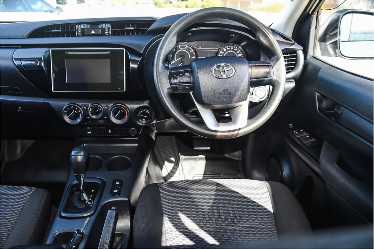 2019 Toyota Hilux Workmate GUN125R 4X4