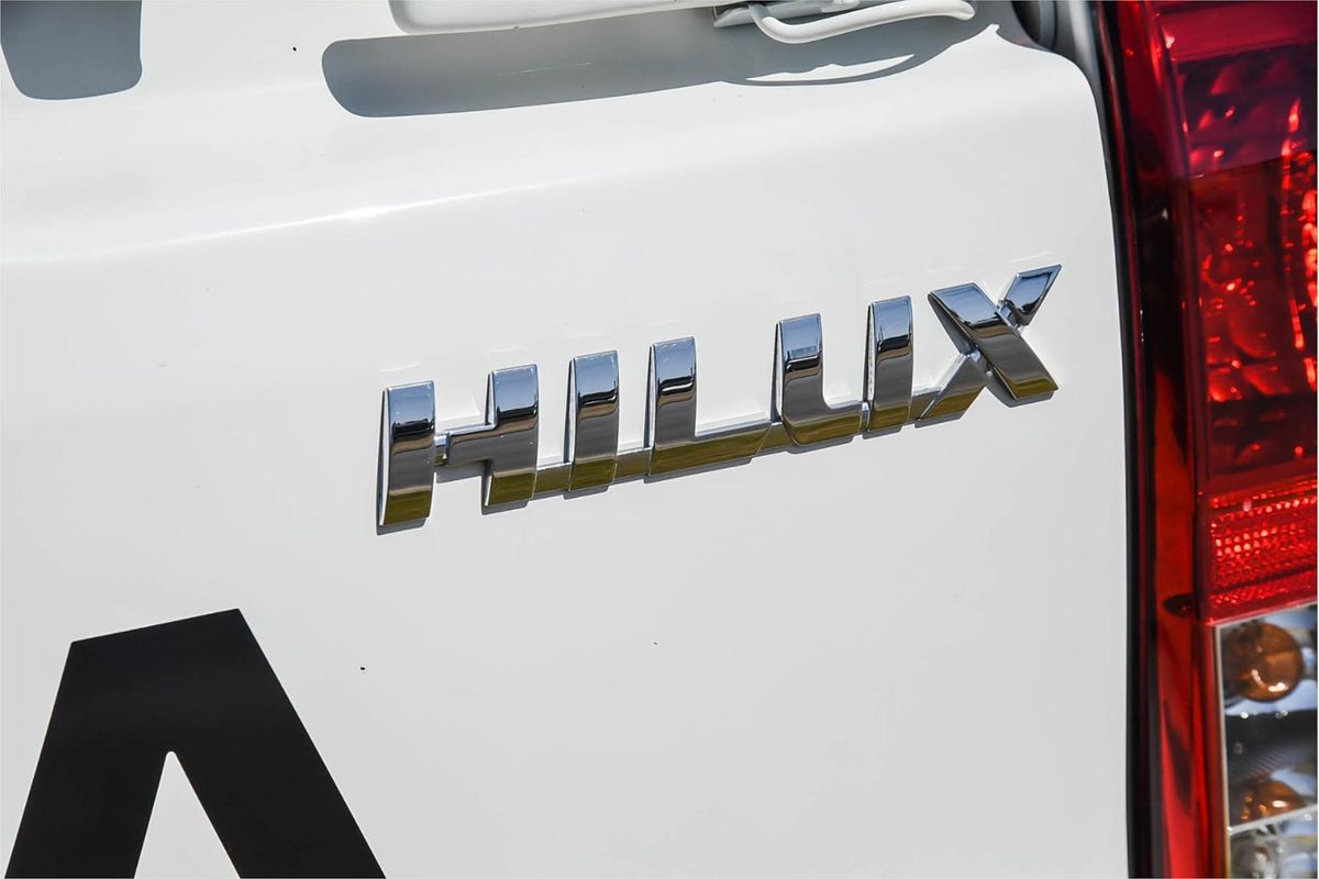 2019 Toyota Hilux Workmate GUN125R 4X4