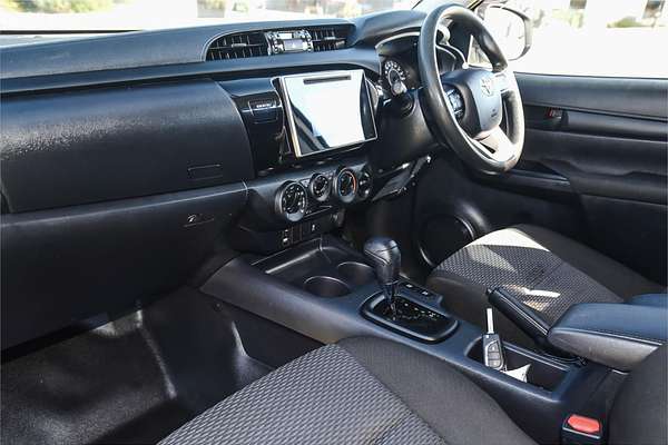 2019 Toyota Hilux Workmate GUN125R 4X4