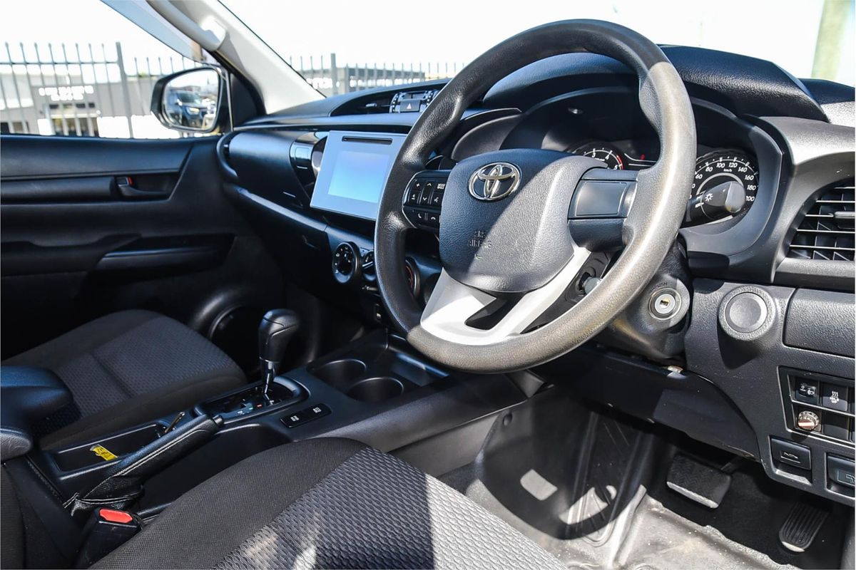 2019 Toyota Hilux Workmate GUN125R 4X4