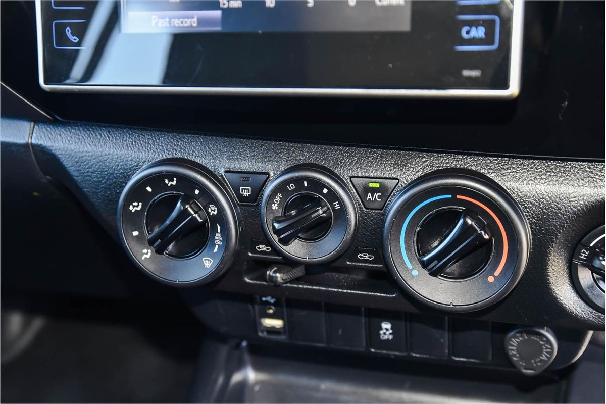 2019 Toyota Hilux Workmate GUN125R 4X4