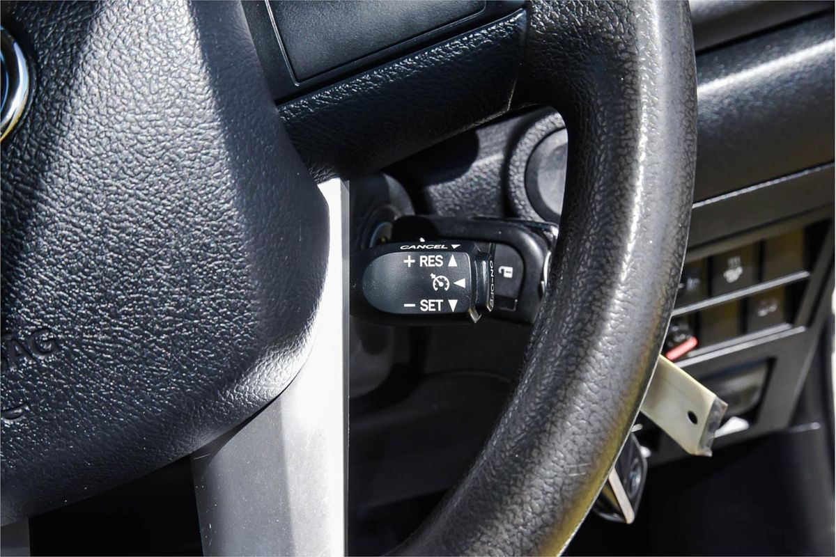 2019 Toyota Hilux Workmate GUN125R 4X4