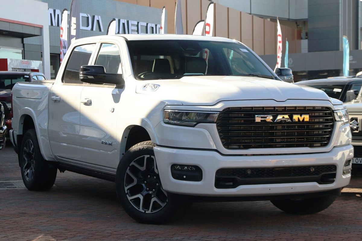 2025 RAM 1500 Laramie Sport Hurricane SO RamBox DT 4X4 SWB