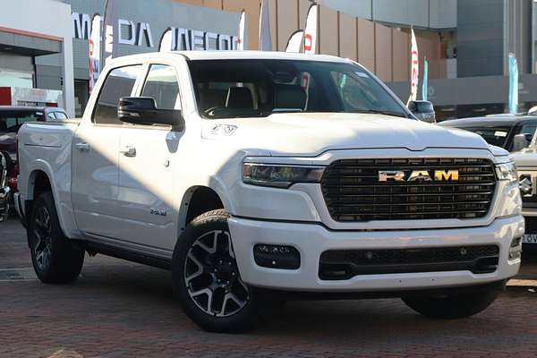 2025 RAM 1500 Laramie Sport Hurricane SO RamBox DT 4X4 SWB