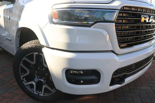 2025 RAM 1500 Laramie Sport Hurricane SO RamBox DT 4X4 SWB