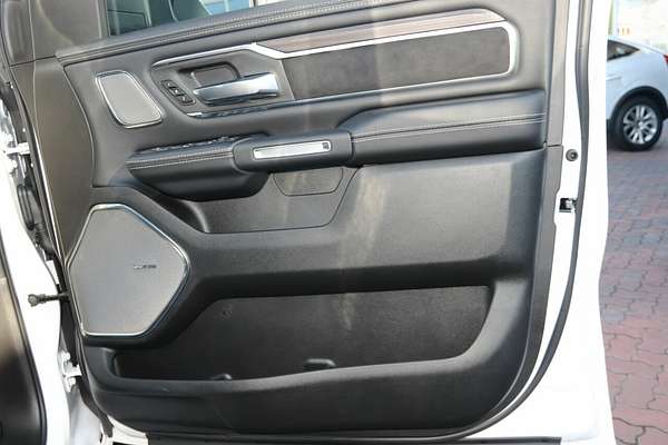 2025 RAM 1500 Laramie Sport Hurricane SO RamBox DT 4X4 SWB