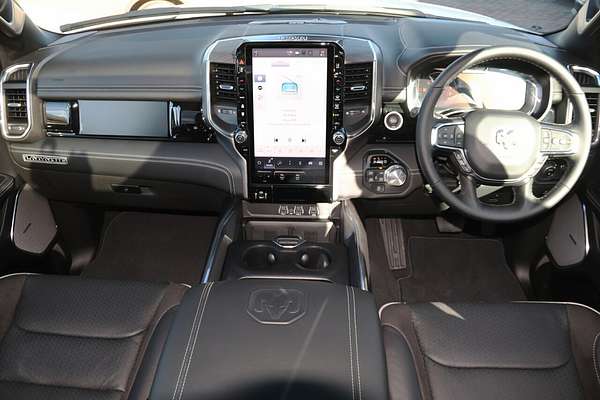 2025 RAM 1500 Laramie Sport Hurricane SO RamBox DT 4X4 SWB