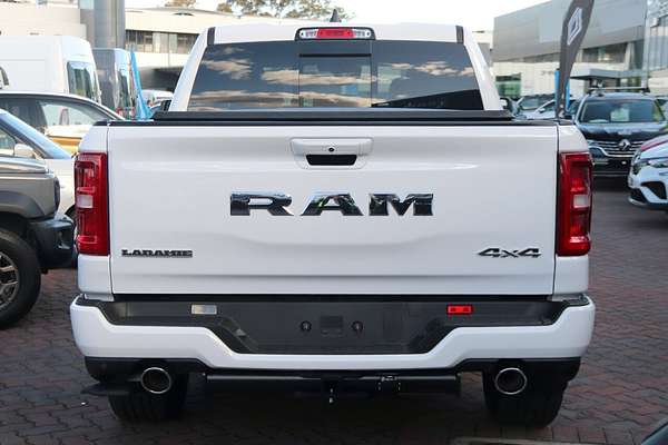 2025 RAM 1500 Laramie Sport Hurricane SO RamBox DT 4X4 SWB
