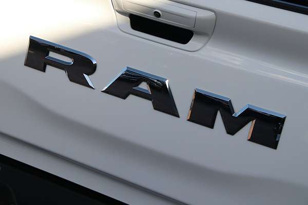 2025 RAM 1500 Laramie Sport Hurricane SO RamBox DT 4X4 SWB
