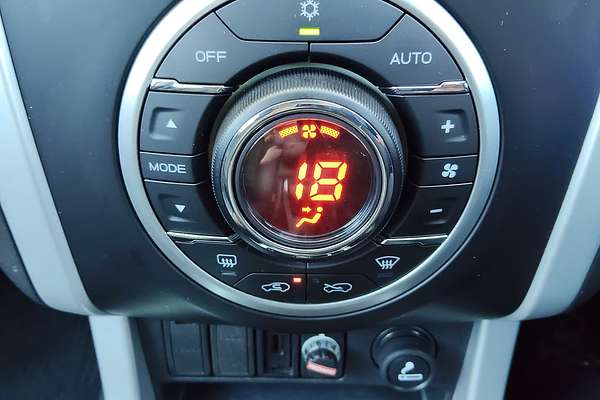 2019 Isuzu MU-X LS-T