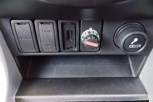 2019 Isuzu MU-X LS-T