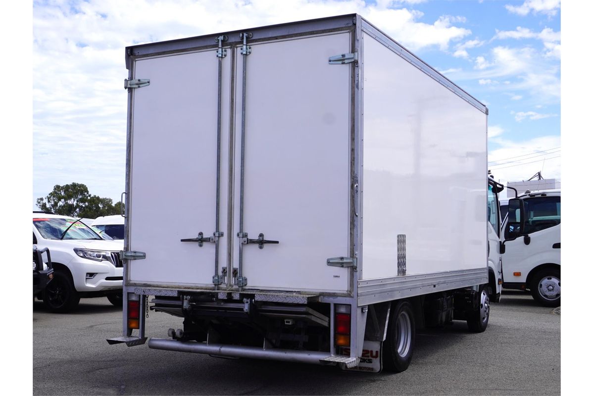 2022 Isuzu N Series NNR 45-150