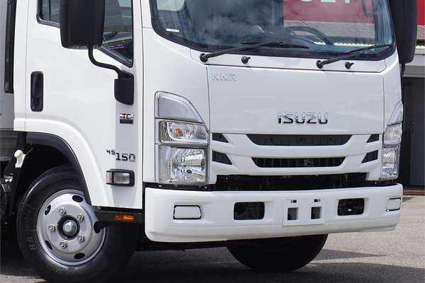 2022 Isuzu N Series NNR 45-150