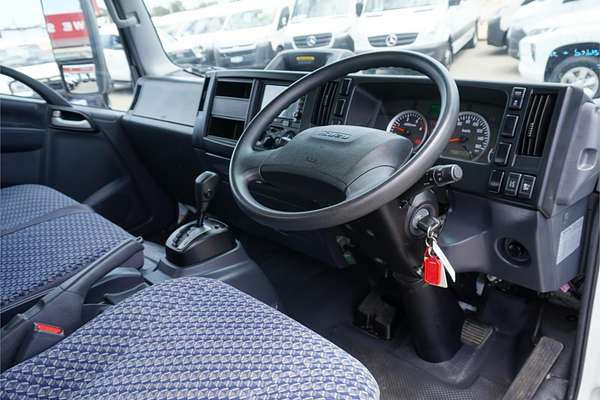 2022 Isuzu N Series NNR 45-150