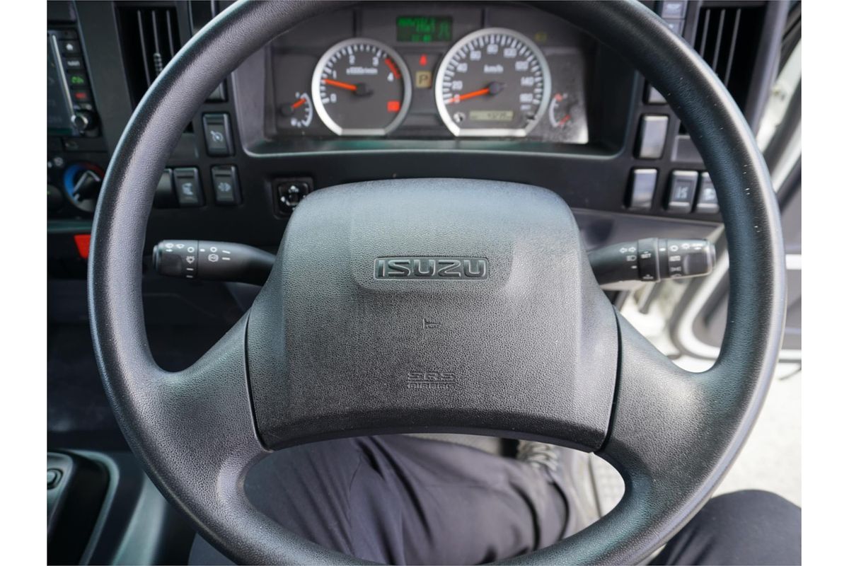 2022 Isuzu N Series NNR 45-150