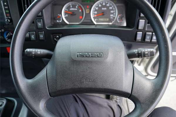 2022 Isuzu N Series NNR 45-150