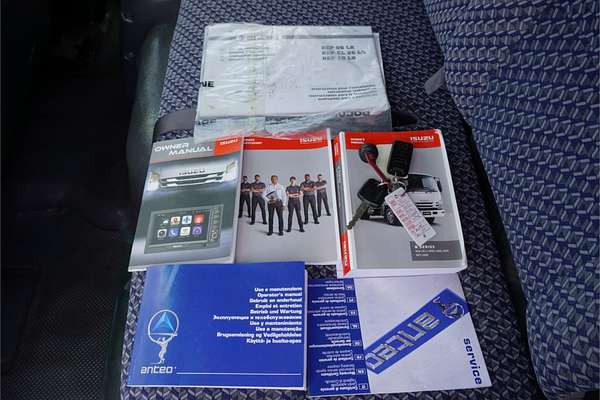 2022 Isuzu N Series NNR 45-150