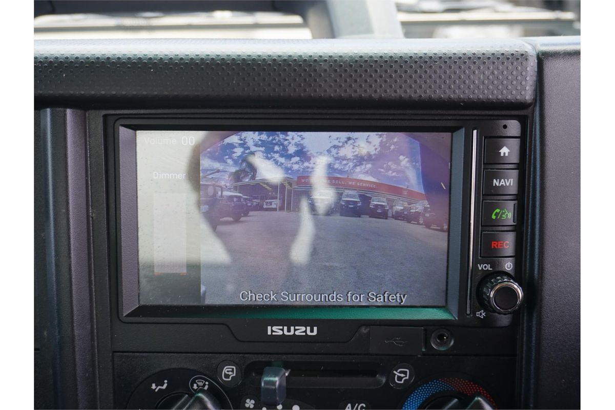 2022 Isuzu N Series NNR 45-150