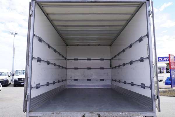 2022 Isuzu N Series NNR 45-150