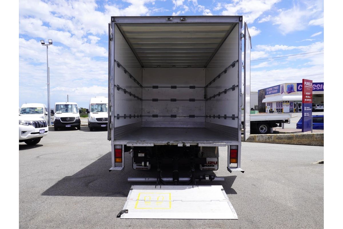 2022 Isuzu N Series NNR 45-150