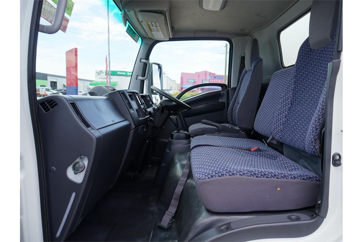 2022 Isuzu N Series NNR 45-150