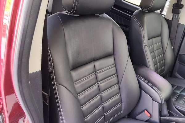 2019 Isuzu MU-X LS-T