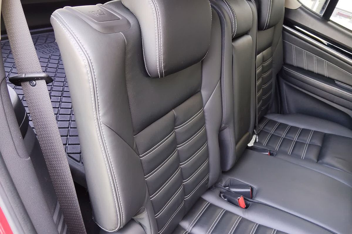 2019 Isuzu MU-X LS-T