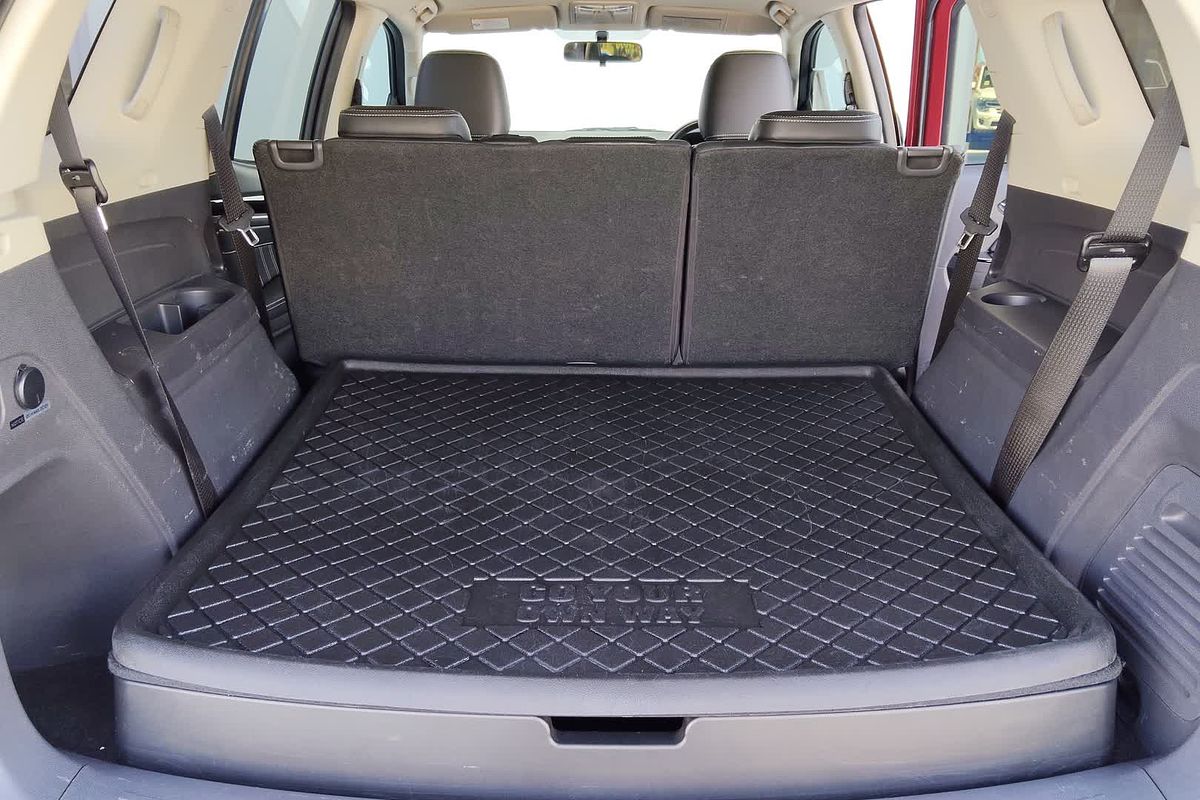 2019 Isuzu MU-X LS-T