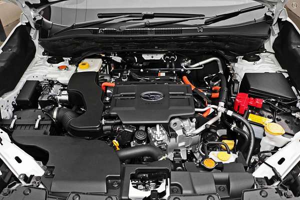 2025 Subaru Forester Hybrid Touring S6