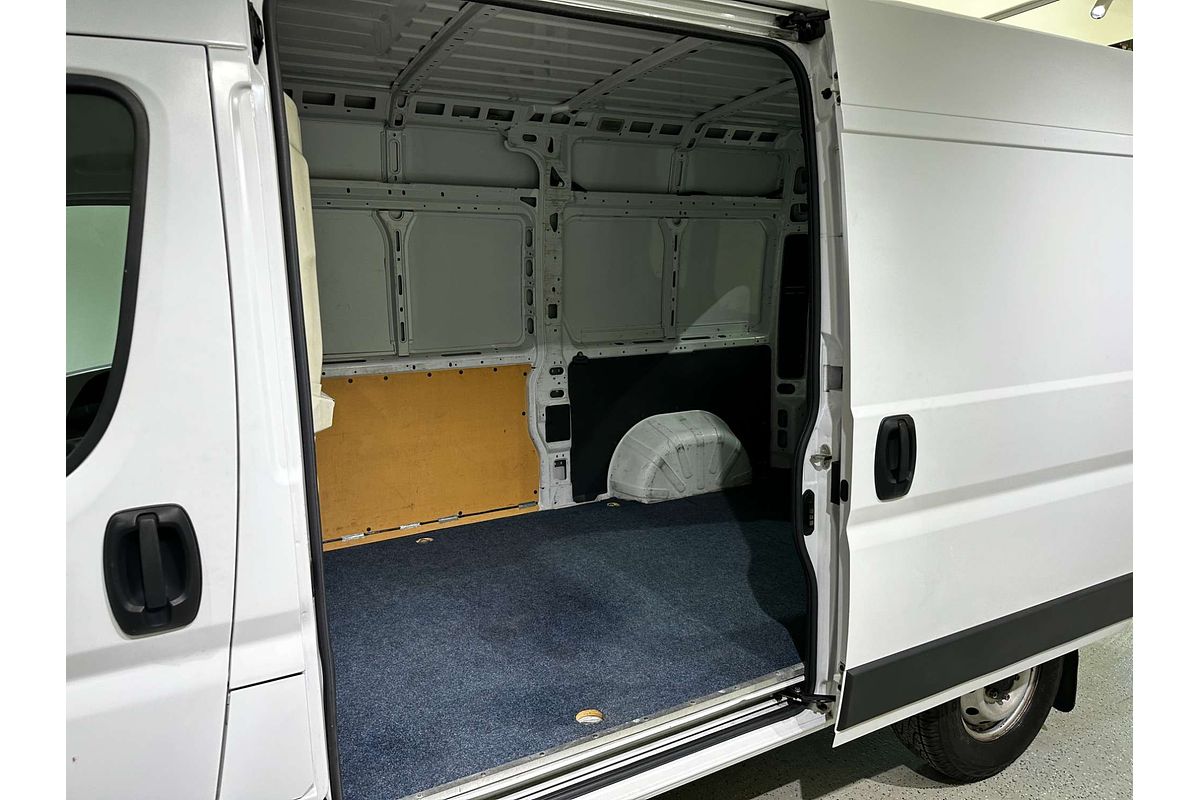 2020 Fiat Ducato  Series 7 MWB Mid Roof