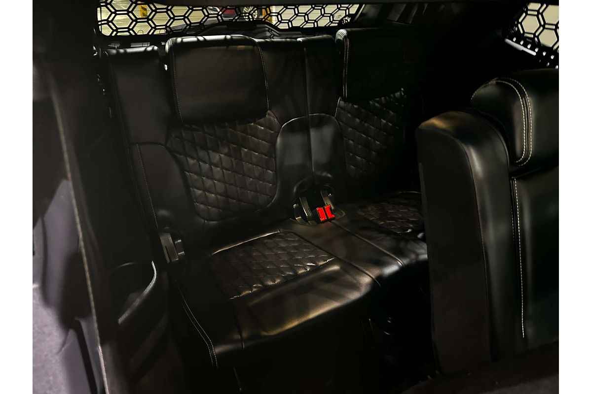 2022 Ford Everest Platinum  3.0L